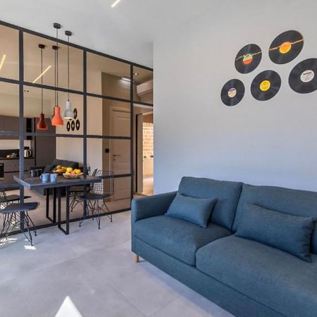 New - Designer Finished 1 Bedroom Apartment A 5 Minutes Ferry Away From Valletta 莫斯塔 外观 照片